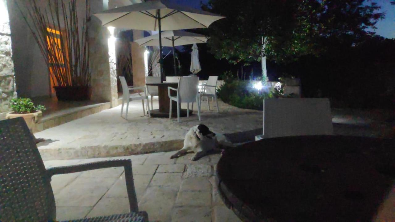 Le Corti Del Casale Bed & Breakfast Alberobello Eksteriør bilde